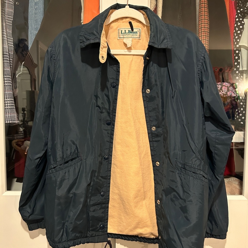 L.L. Bean Women’s Dark Blue Windbreaker with flannel/chamois Lining